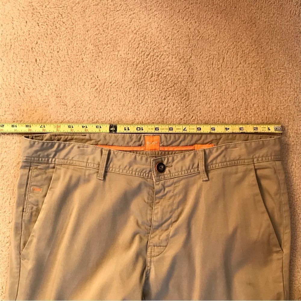 Hugo Boss khakis - Picture 9 of 9